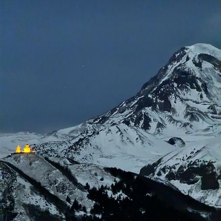 Guesthouse Elia Kazbegi Eksteriør billede